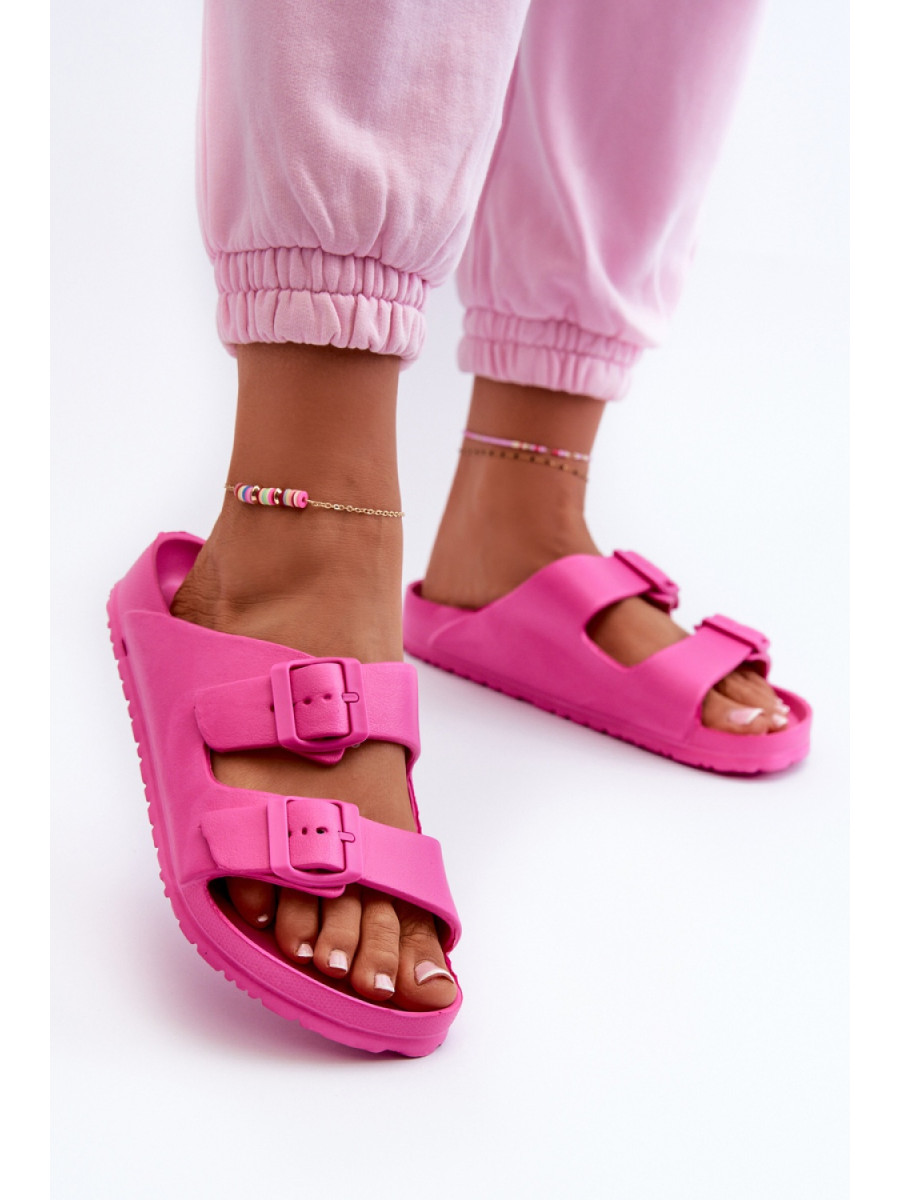 Clacquettes model 198278 Step in style