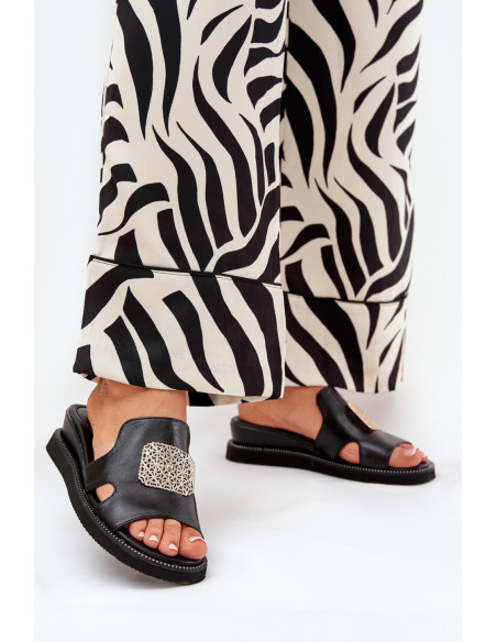 Clacquettes model 212889 Step in style
