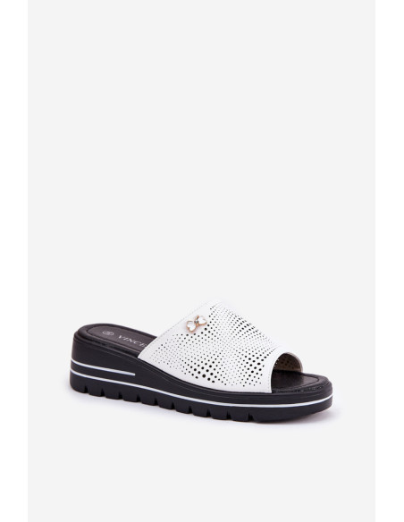 Clacquettes model 213039 Step in style