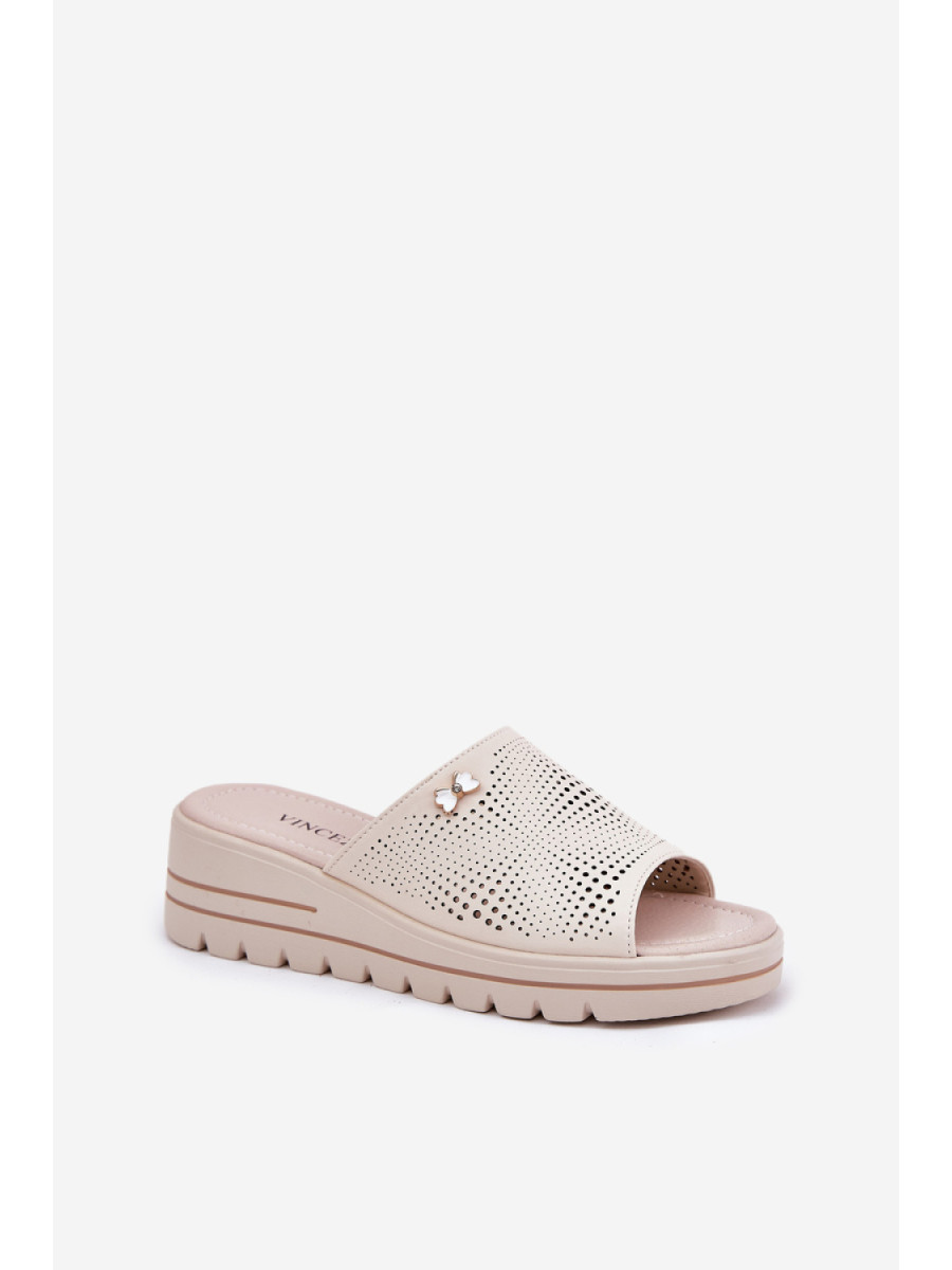 Clacquettes model 213040 Step in style