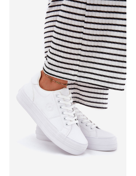 Baskets model 212729 Step in style