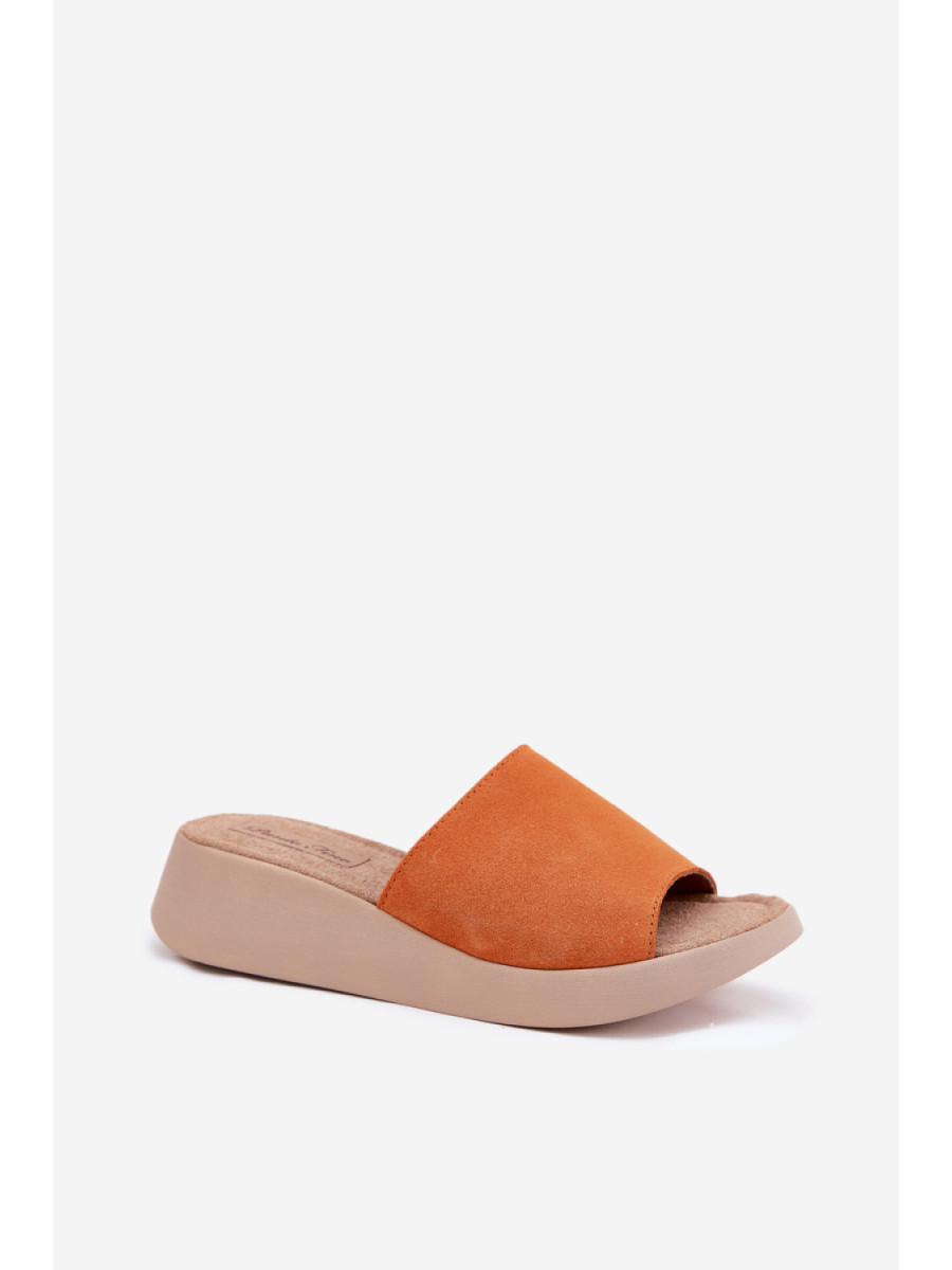 Clacquettes model 213041 Step in style