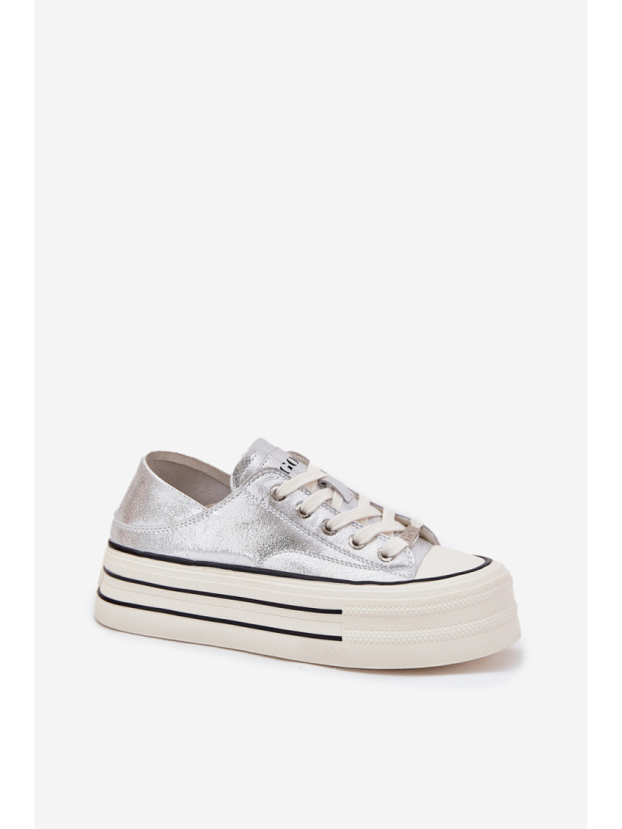 Baskets model 212730 Step in style