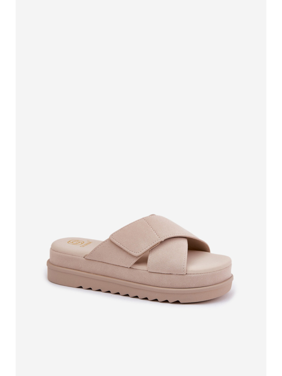 Clacquettes model 212876 Step in style