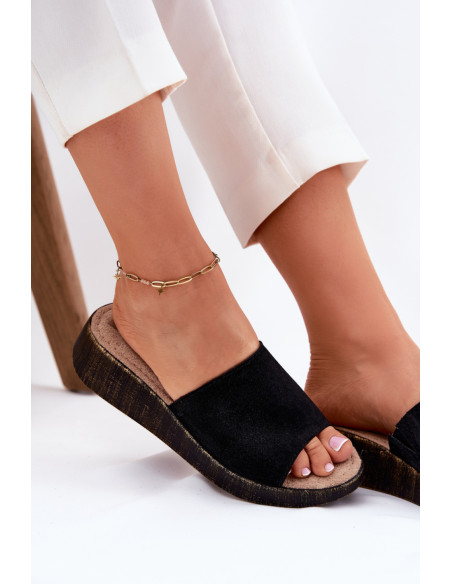 Clacquettes model 213042 Step in style