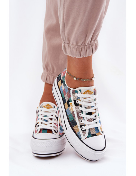 Baskets model 212731 Step in style