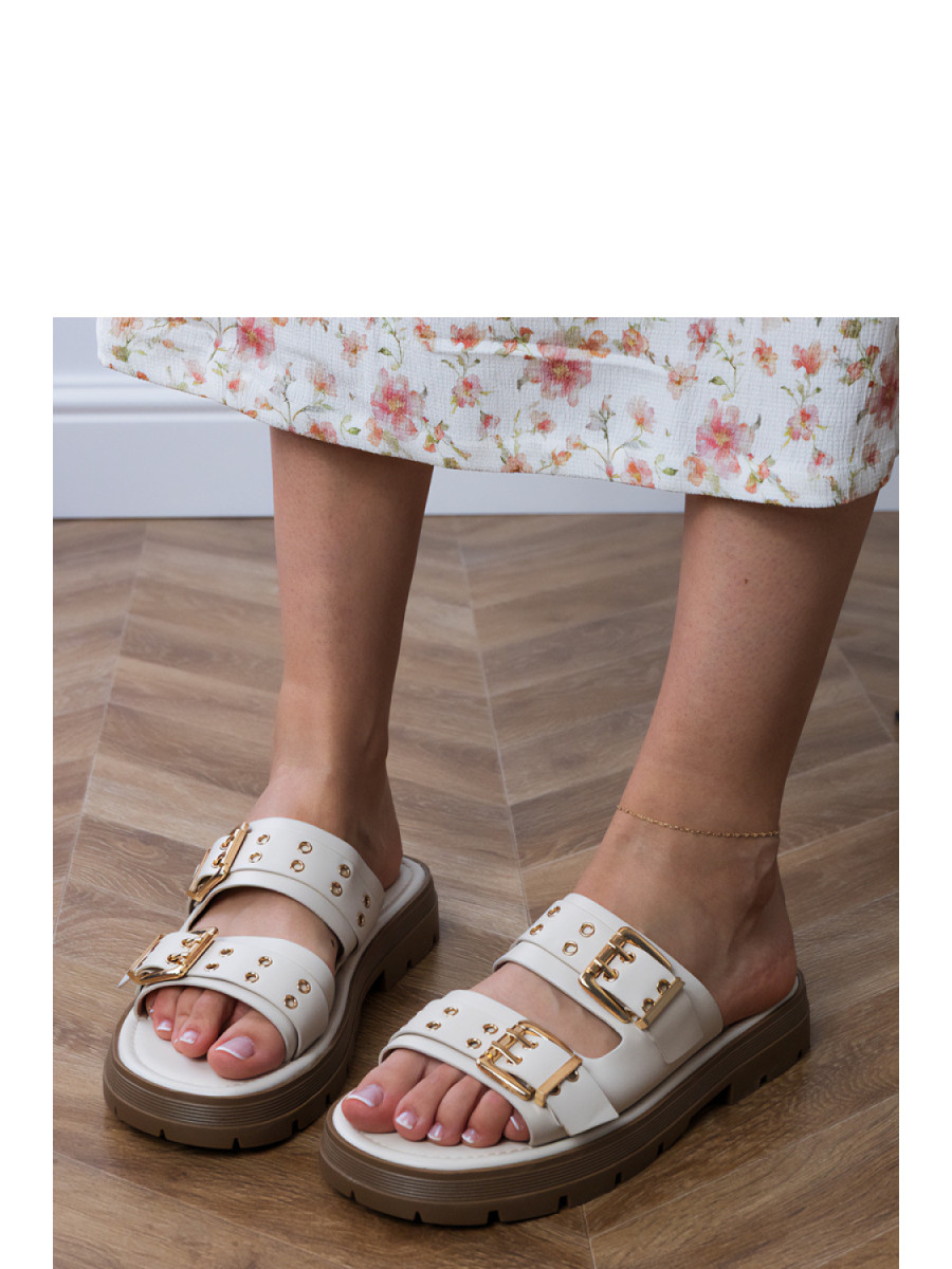 Clacquettes model 213359 PRIMO