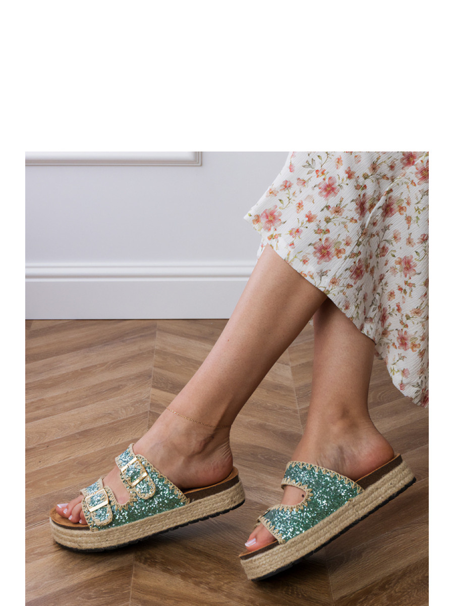 Clacquettes model 213423 PRIMO