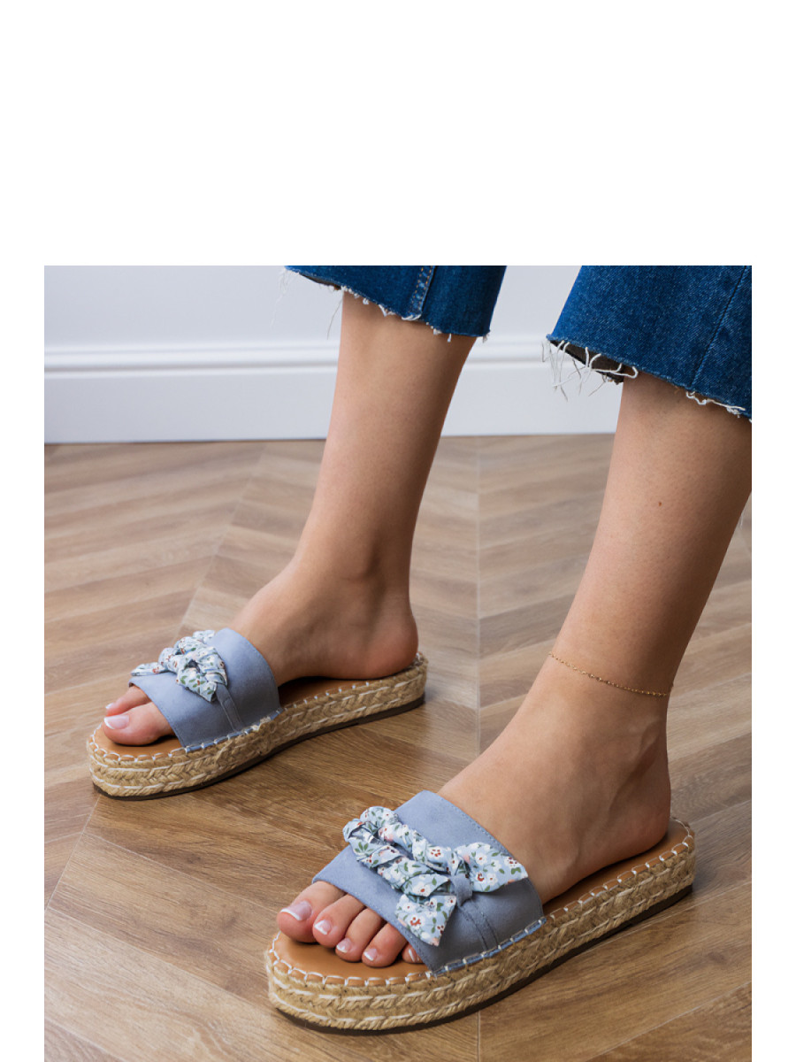 Clacquettes model 213394 PRIMO