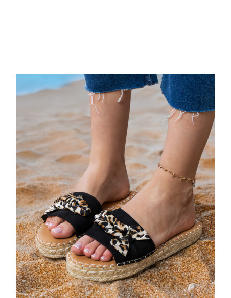 Clacquettes model 213397 PRIMO