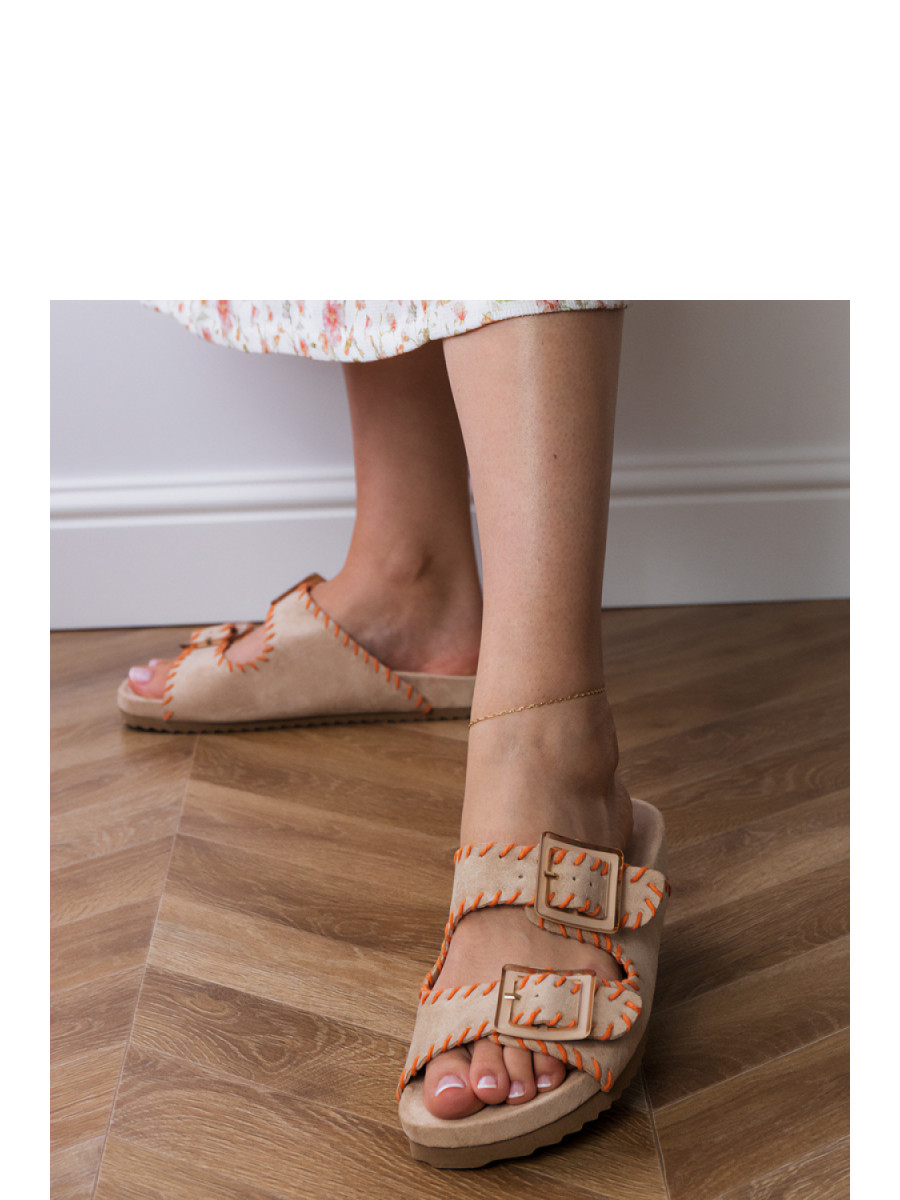 Clacquettes model 213388 PRIMO