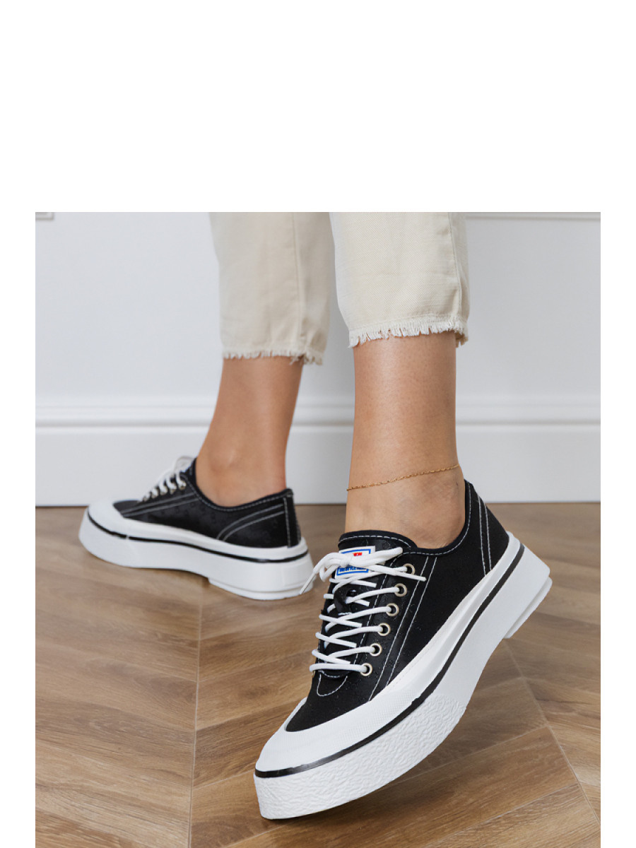 Baskets model 213737 PRIMO
