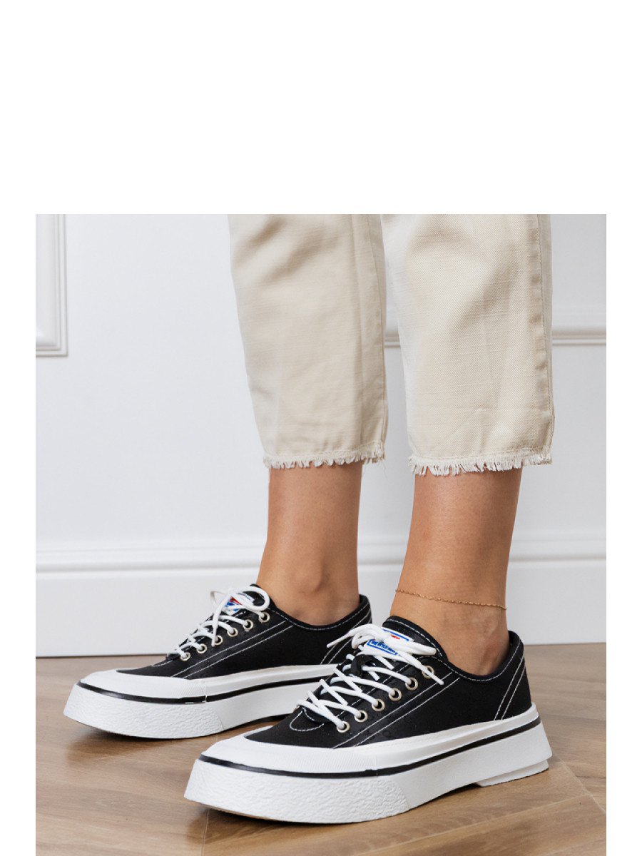 Baskets model 213737 PRIMO