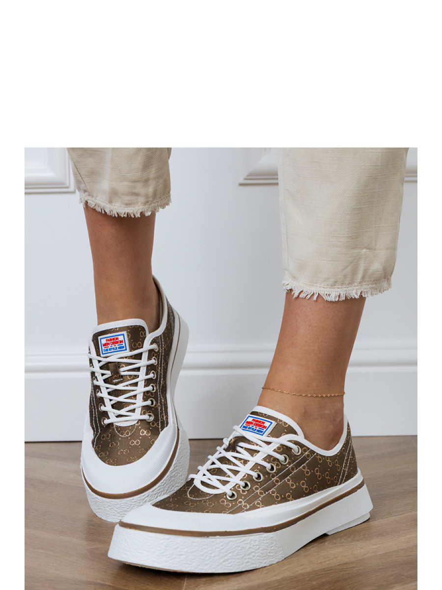 Baskets model 213738 PRIMO