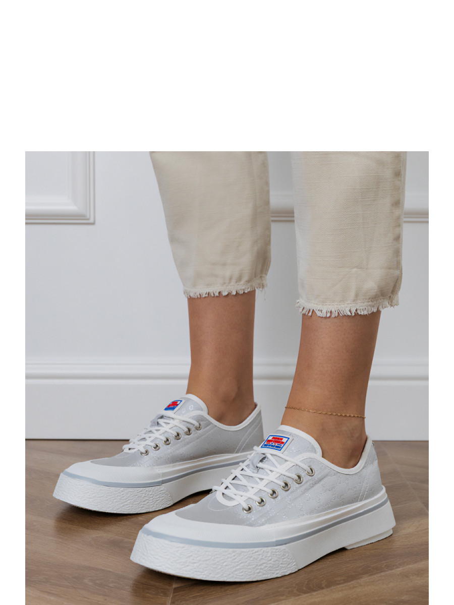 Baskets model 213739 PRIMO