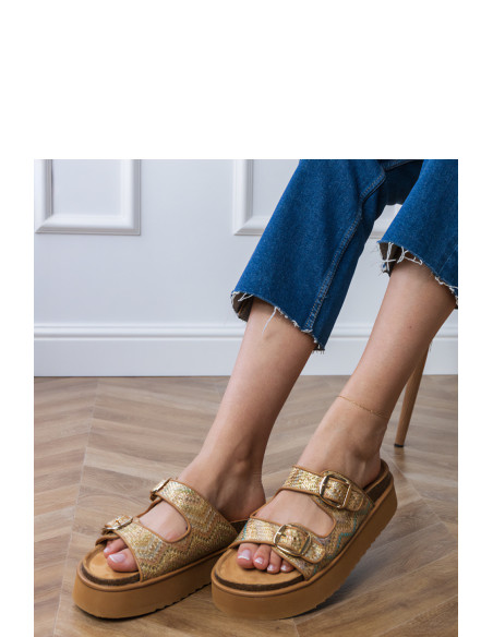 Clacquettes model 213708 PRIMO