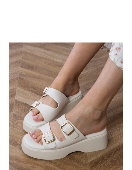Clacquettes model 213724 PRIMO
