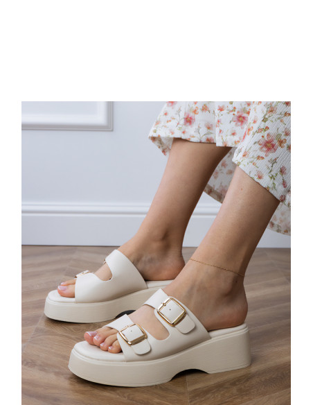 Clacquettes model 213724 PRIMO
