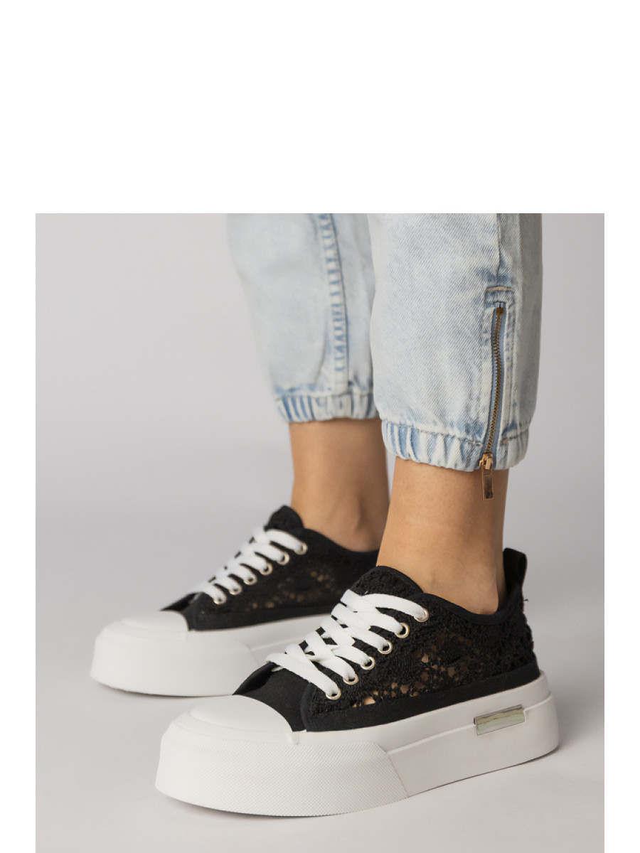 Baskets model 213758 PRIMO