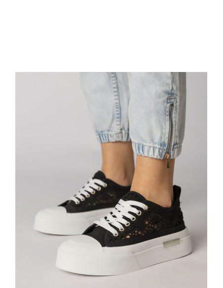 Baskets model 213758 PRIMO