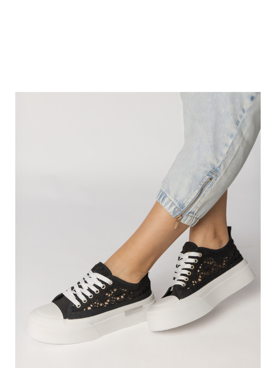 Baskets model 213758 PRIMO