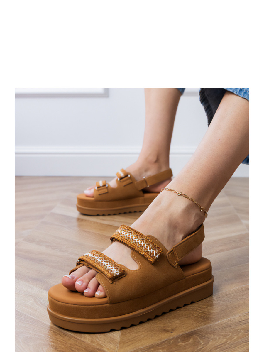 Sandales model 213729 PRIMO