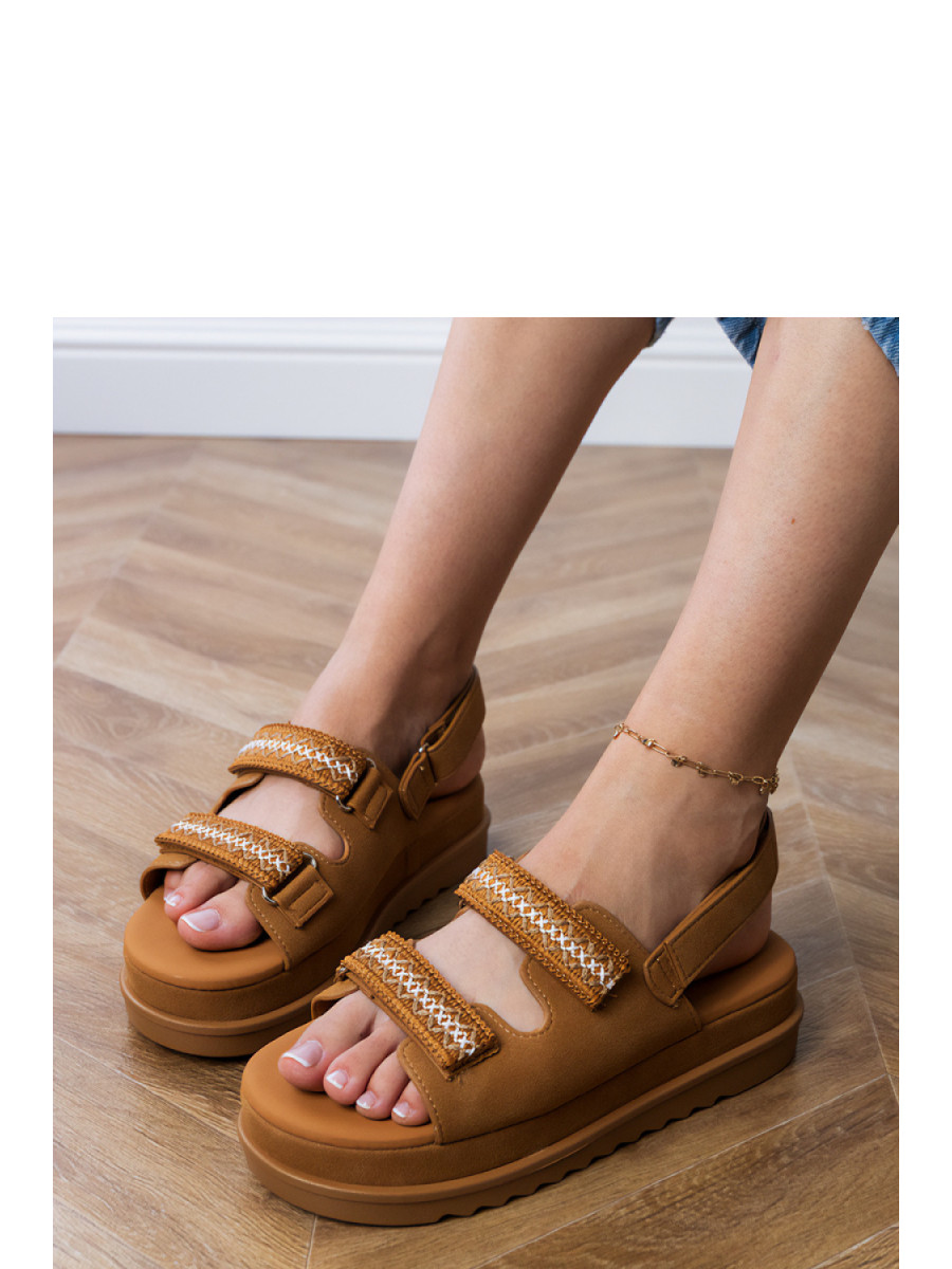 Sandales model 213729 PRIMO