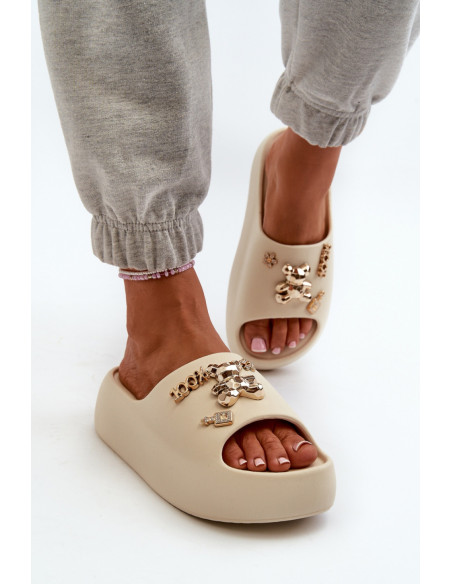 Clacquettes model 198426 Step in style
