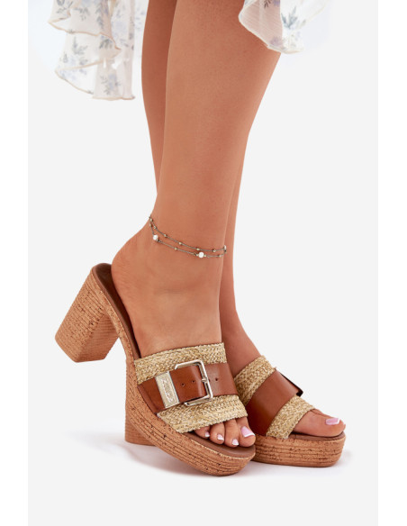 Clacquettes model 213955 Step in style