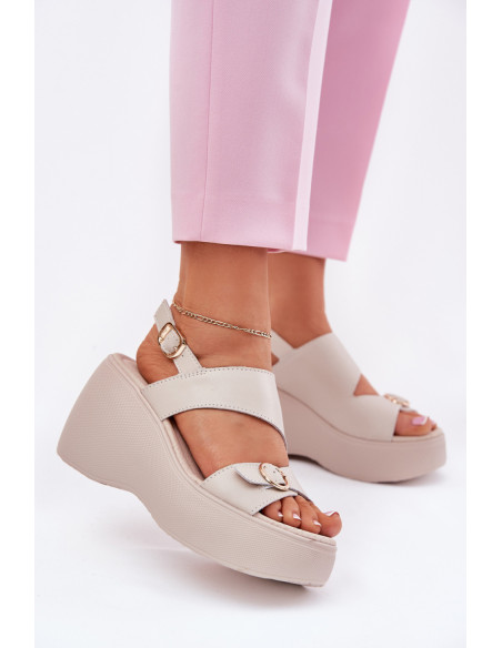 Cothurnes model 213460 Step in style