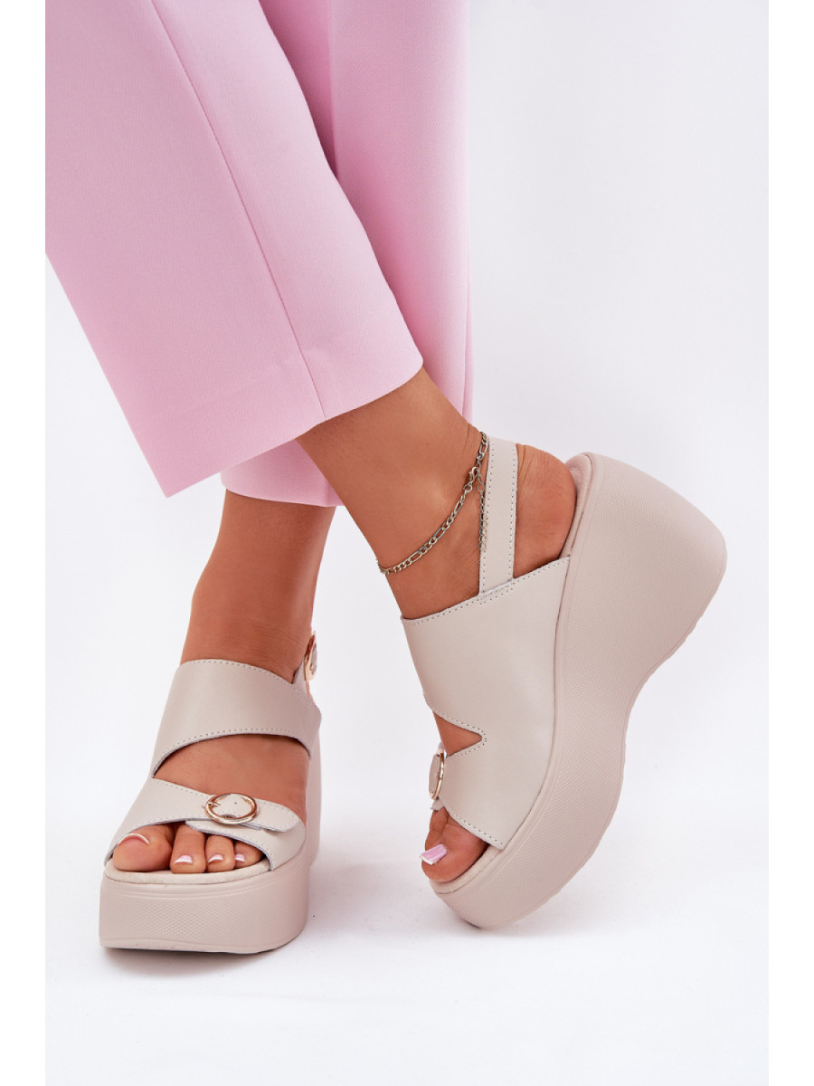 Cothurnes model 213460 Step in style