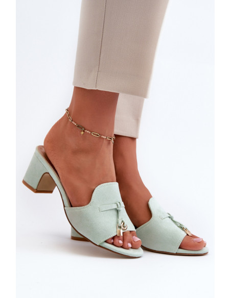 Clacquettes model 198675 Step in style