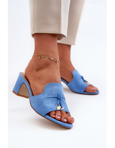 Clacquettes model 198676 Step in style