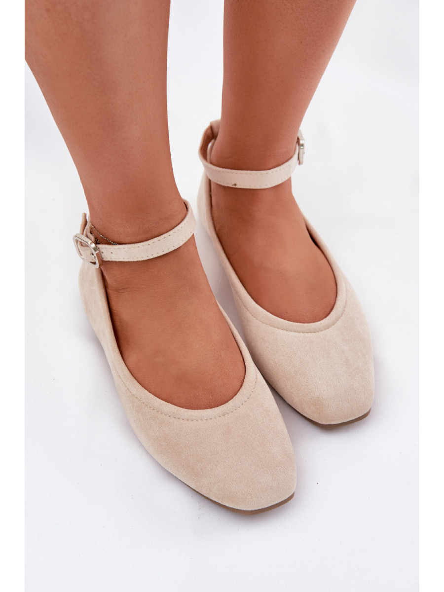 Ballerine model 213894 Step in style