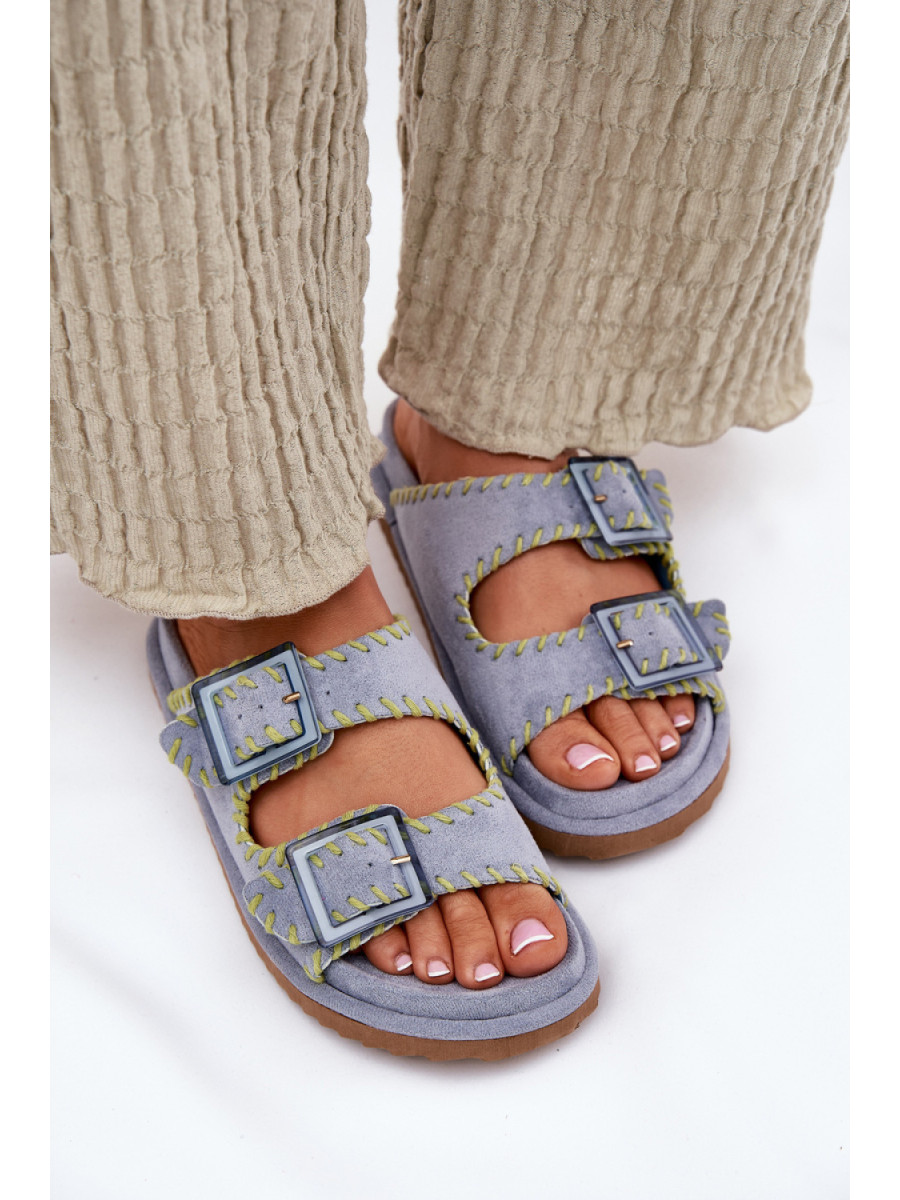 Clacquettes model 213958 Step in style