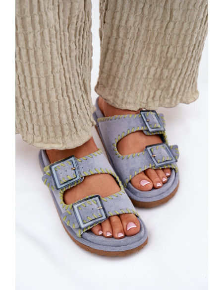Clacquettes model 213958 Step in style