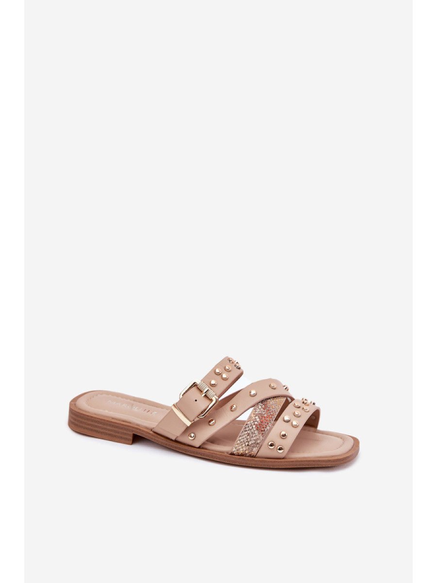 Clacquettes model 214137 Step in style