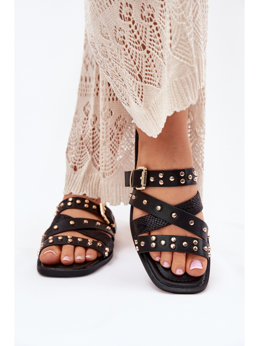 Clacquettes model 214138 Step in style