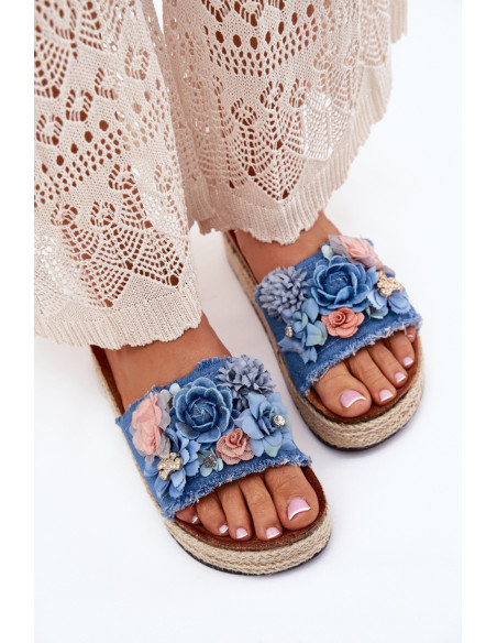 Clacquettes model 213944 Step in style