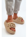 Clacquettes model 198416 Step in style