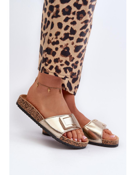 Clacquettes model 198189 Step in style
