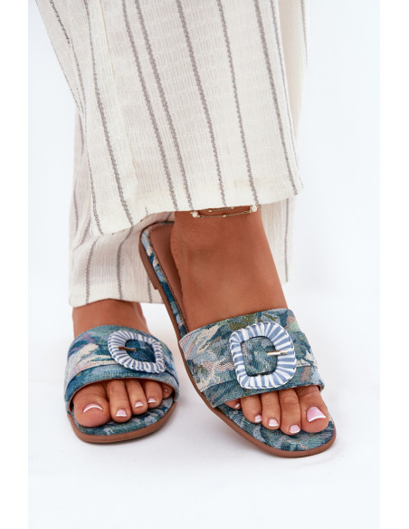 Clacquettes model 213962 Step in style