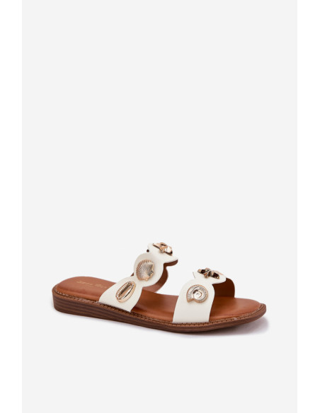 Clacquettes model 214141 Step in style