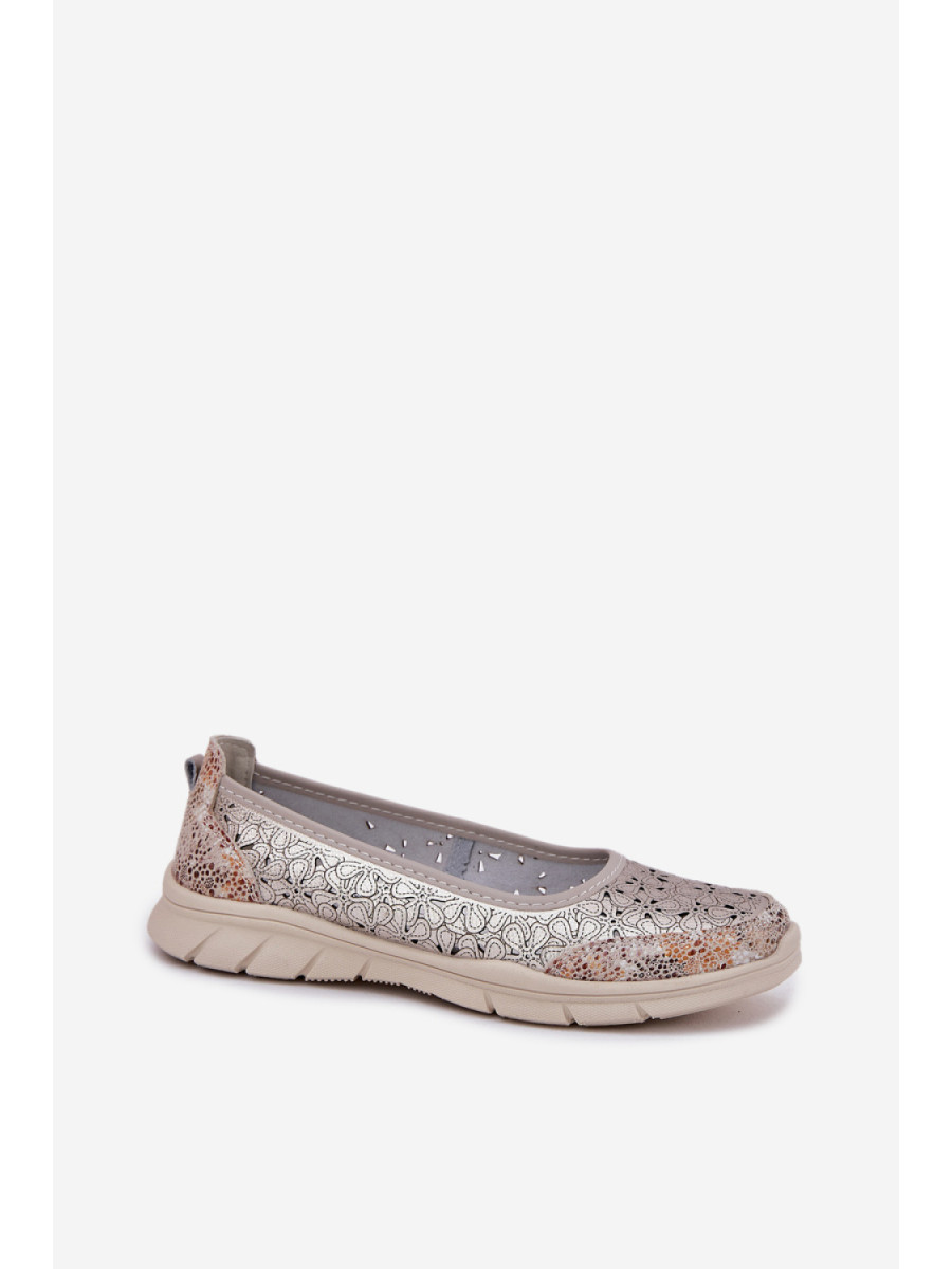 Ballerine model 213899 Step in style