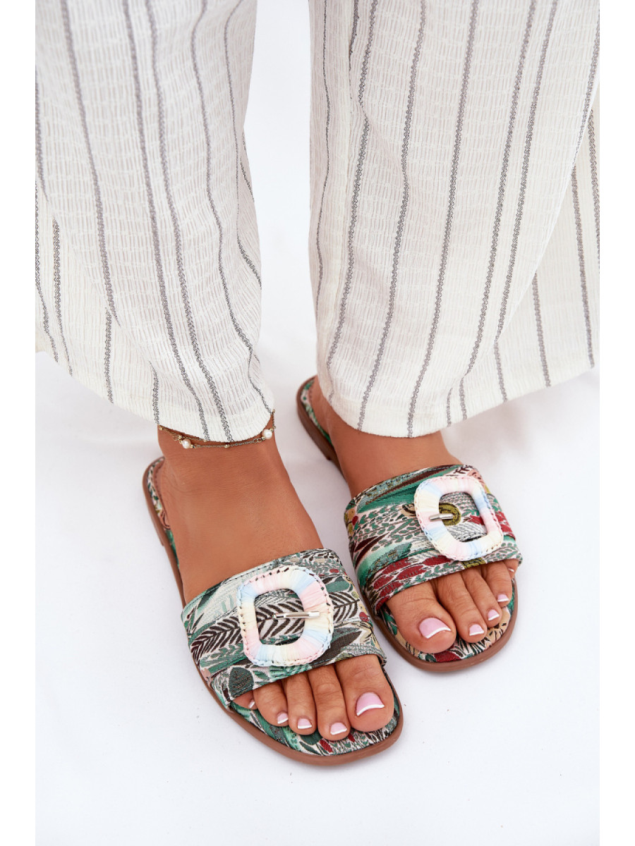 Clacquettes model 213963 Step in style