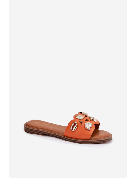 Clacquettes model 214142 Step in style