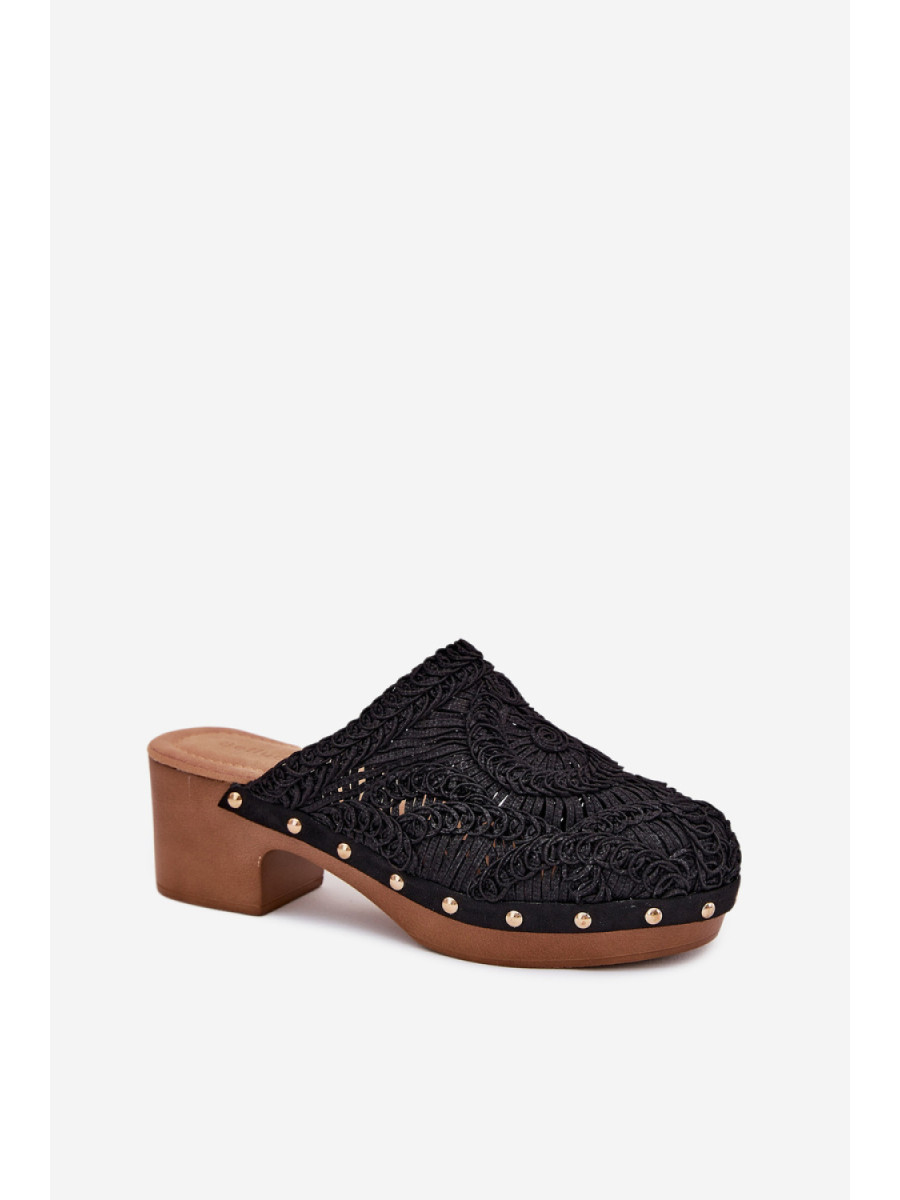 Clacquettes model 214127 Step in style
