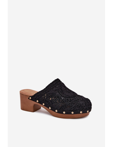 Clacquettes model 214127 Step in style