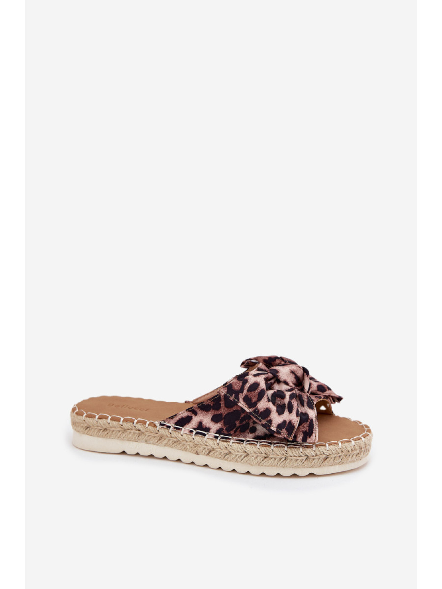Clacquettes model 214128 Step in style