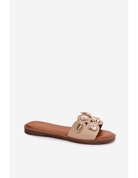 Clacquettes model 214144 Step in style